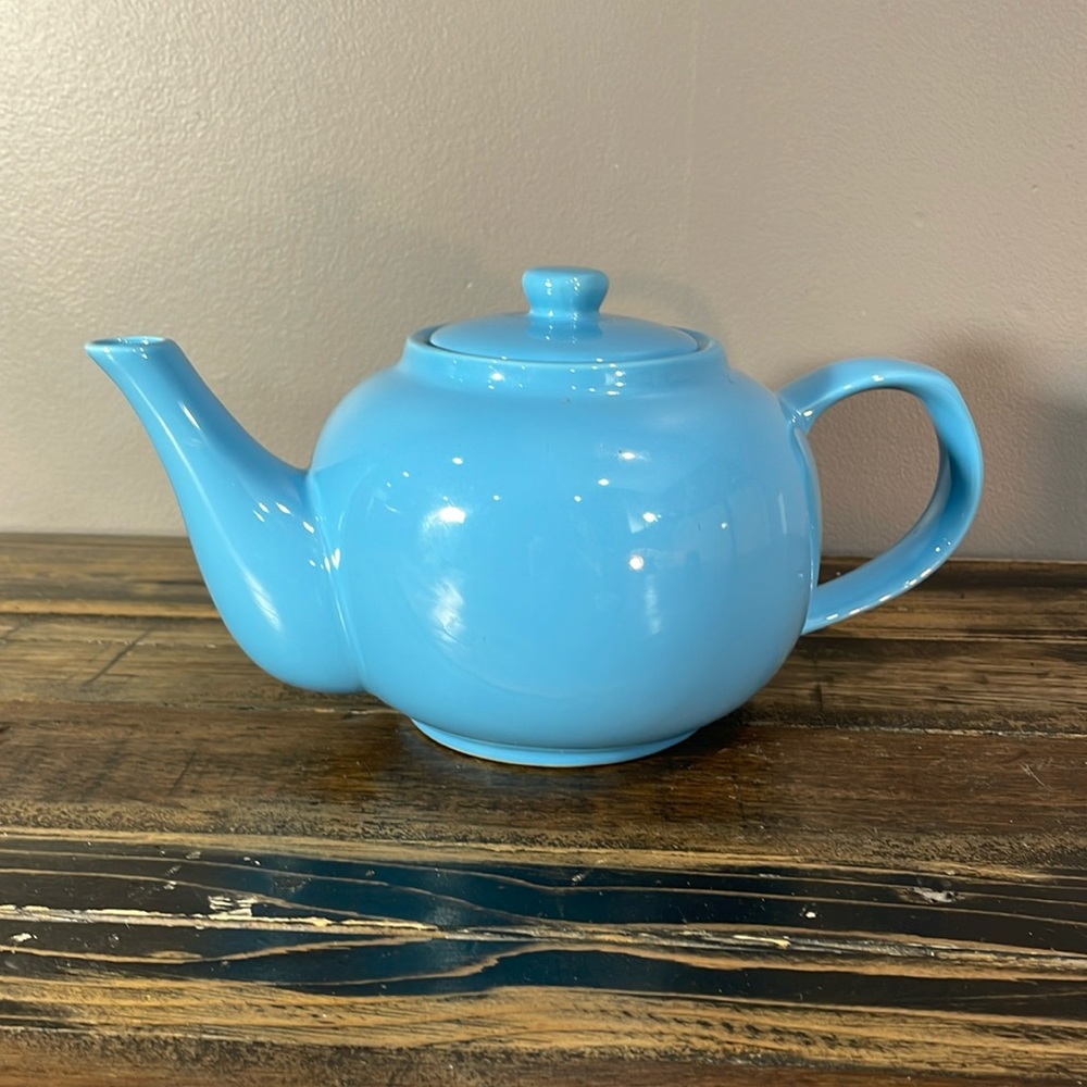 The Old Pottery company blue teapot.